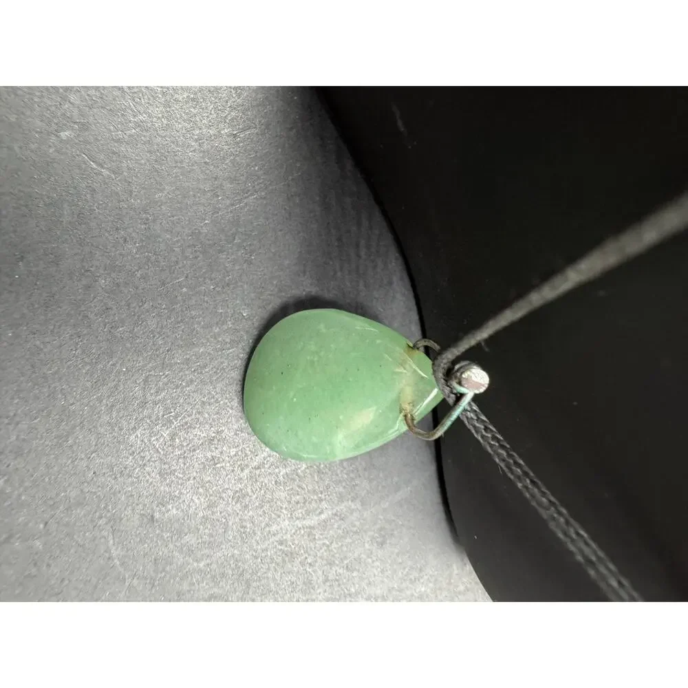 Vintage Silver Tone Green Jade Teardrop Pendant Black Cord Necklace